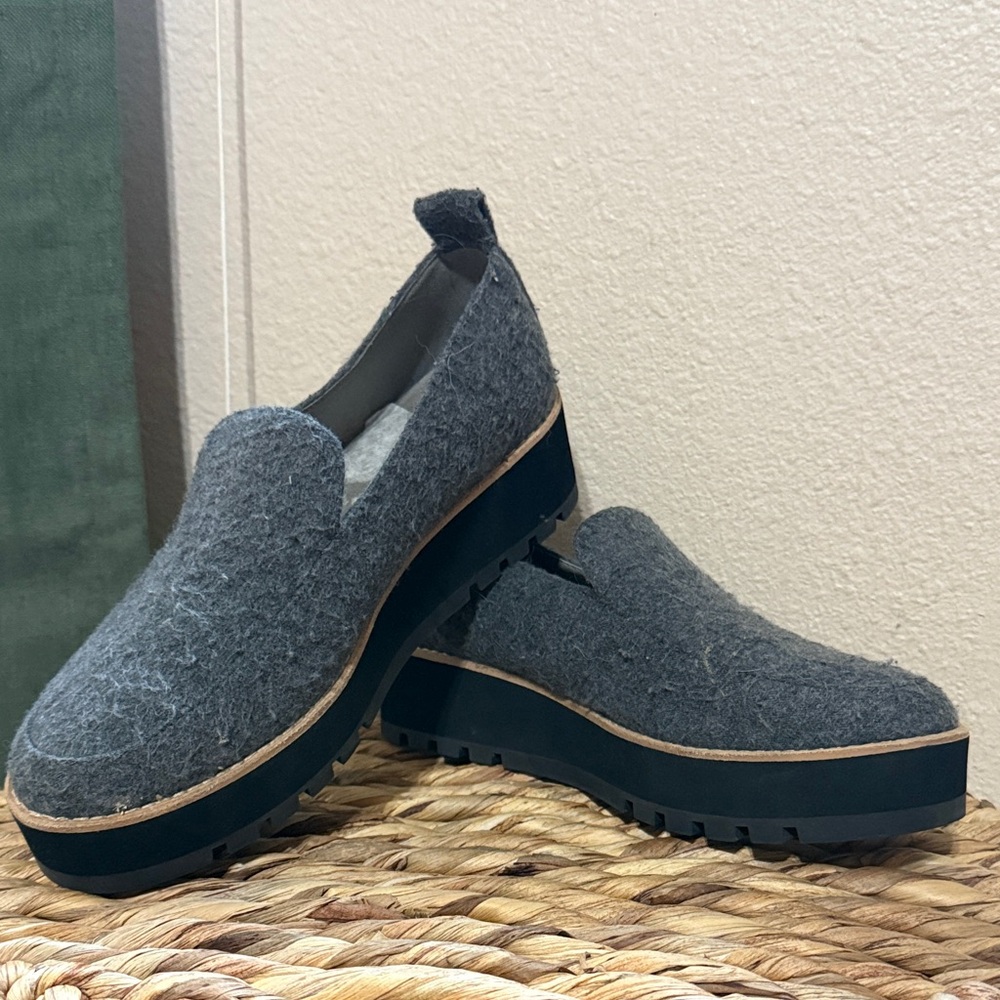 Eileen Fisher Ells 2 Grey Felt Platform Loafer